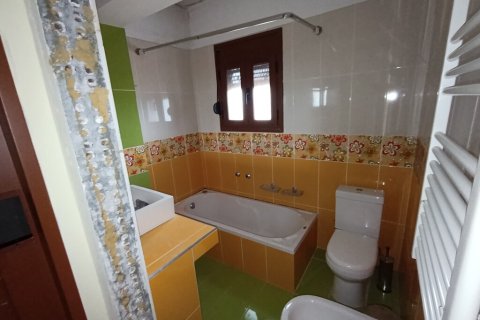 225m² House à Artemida, Greece No. 107725 12