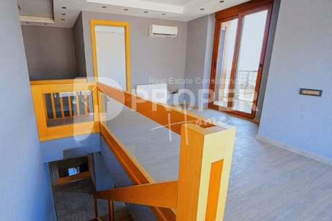5 rooms Apartment in Thanh Khe, Vietnam No. 22113 5