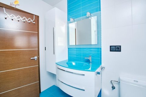 4 dormitorios Penthouse en Hai Bac, Vietnam No. 92243 15