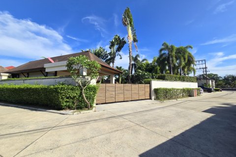 4 dormitorios Villa en Phuket, Thailand No. 2711 10