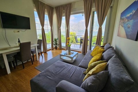 1 chambre Appartement à Kotor, Montenegro No. 104793 2