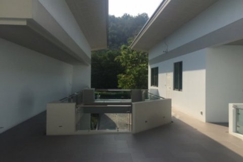 4 bedrooms Villa in Hua Hin, Thailand No. 95858 11