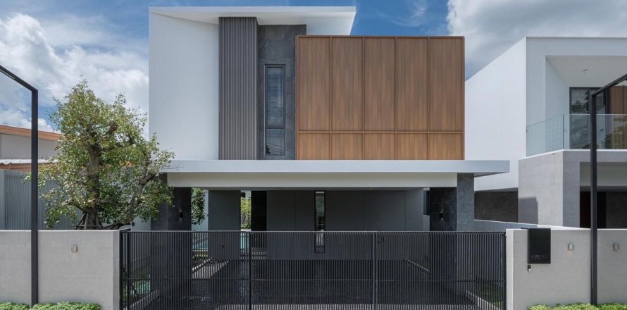 3 bedrooms House in Chiang Mai, Thailand No. 97779