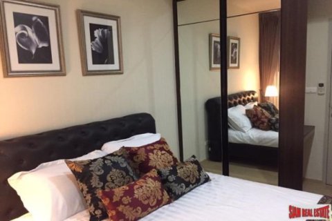 2 bedrooms Apartment in Bangkok, Thailand No. 96006 8