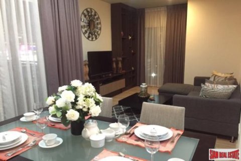 2 bedrooms Apartment in Bangkok, Thailand No. 96006 12