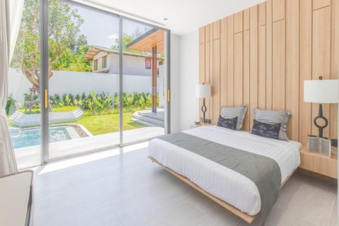 4 bedrooms Villa in Phuket, Thailand No. 97286 10