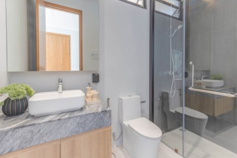 4 bedrooms Villa in Phuket, Thailand No. 97286 13