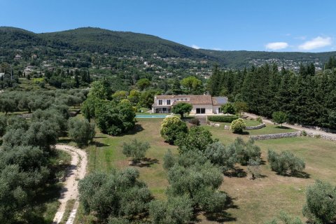 6 bedrooms Villa in Grasse, France No. 68744 7