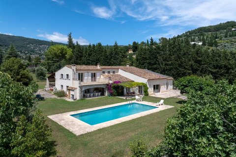 6 bedrooms Villa in Grasse, France No. 68744 10