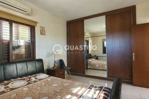 4 bedrooms Villa in Limassol, Cyprus No. 82042 9