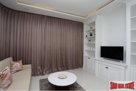 2 bedrooms Apartment in Jomtien Beach, Thailand No. 96793 7