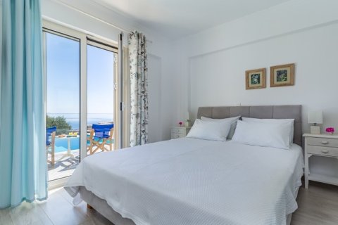 420m² Villa in Meganisi, Greece No. 109001 5