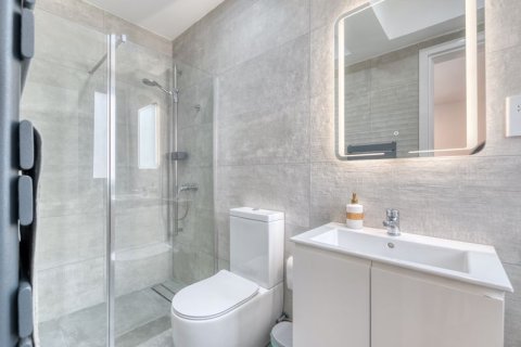 5 bedrooms Villa in Livadia, Cyprus No. 36864 21