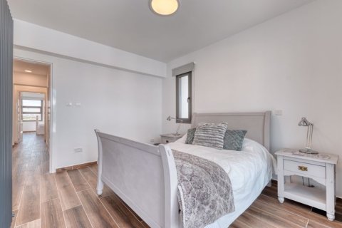 5 bedrooms Villa in Livadia, Cyprus No. 36864 13