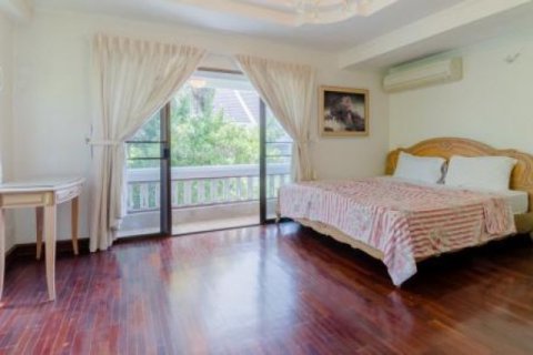 4 bedrooms Townhouse in Hua Hin, Thailand No. 95860 30