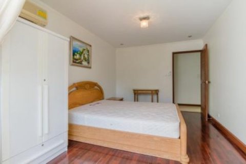 4 bedrooms Townhouse in Hua Hin, Thailand No. 95860 17