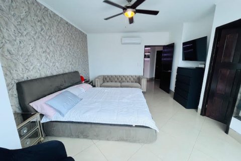 3 bedrooms Apartment in Panama City, Panama No. 127825 14