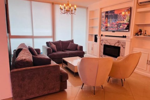 3 bedrooms Apartment in Panama City, Panama No. 127825 5