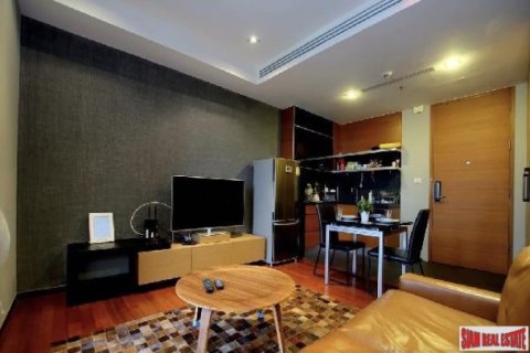 2 bedrooms Apartment in Bangkok, Thailand No. 97069 1