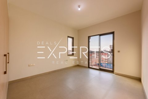 5 bedrooms Villa in Al Mearag City, Vietnam No. 83048 16