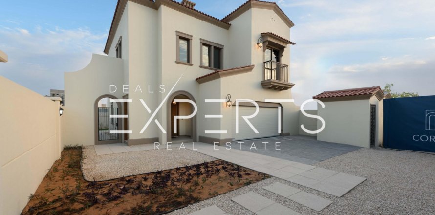 5 bedrooms Villa in Al Mearag City, Vietnam No. 83048