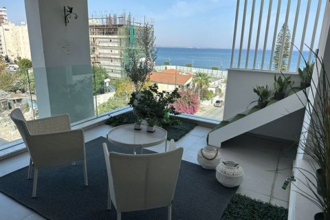 3 bedrooms Apartment in Larnaca, Cyprus No. 36985 7