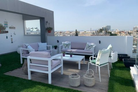 3 bedrooms Apartment in Larnaca, Cyprus No. 36985 2