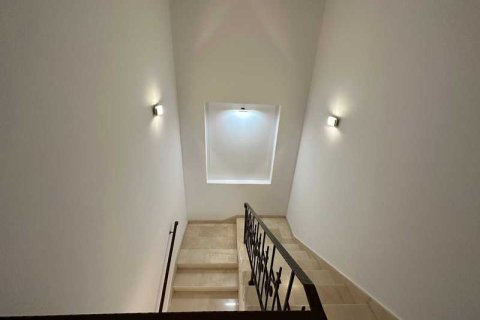 5 bedrooms House in Agios Tychonas, Cyprus No. 31865 6