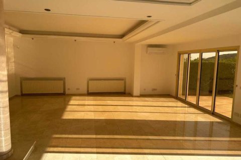 5 bedrooms House in Agios Tychonas, Cyprus No. 31865 7