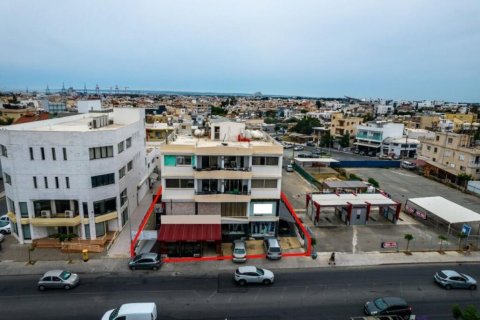 582m² Commercial property in Limassol, Cyprus No. 105129 7
