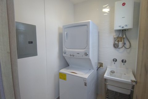 3 bedrooms Apartment in Panama City, Panama No. 110297 10