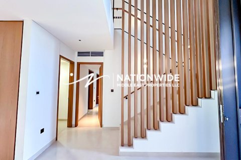 5 bedrooms Villa in Binh Duong, Vietnam No. 86518 2