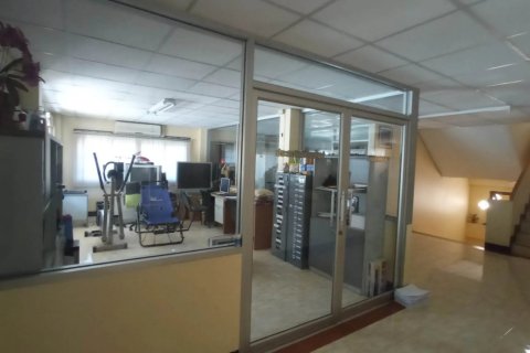 2 bedrooms Office in Chiang Mai, Thailand No. 97607 11