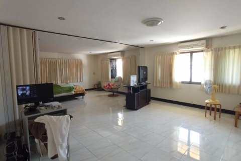 2 bedrooms Office in Chiang Mai, Thailand No. 97607 3