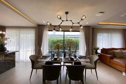 4 bedrooms House in Chiang Mai, Thailand No. 96690 15