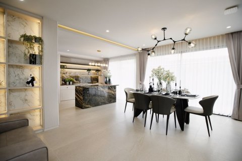 4 bedrooms House in Chiang Mai, Thailand No. 96690 14