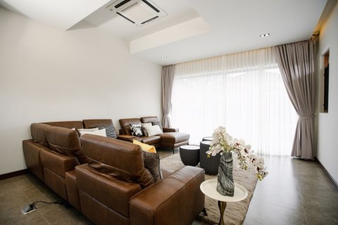 4 bedrooms House in Chiang Mai, Thailand No. 96690 5