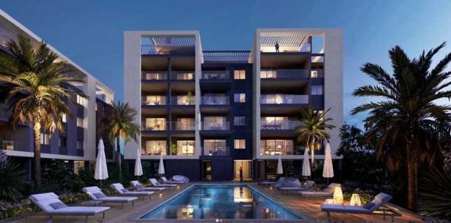 3 bedrooms Apartment in Kato Polemidia, Cyprus No. 72871