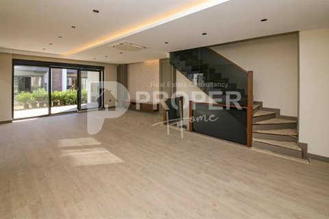 8 rooms Villa in Thanh Khe, Vietnam No. 14456 15