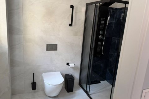 1 chambre Appartement à Piraeus, Greece No. 123751 11