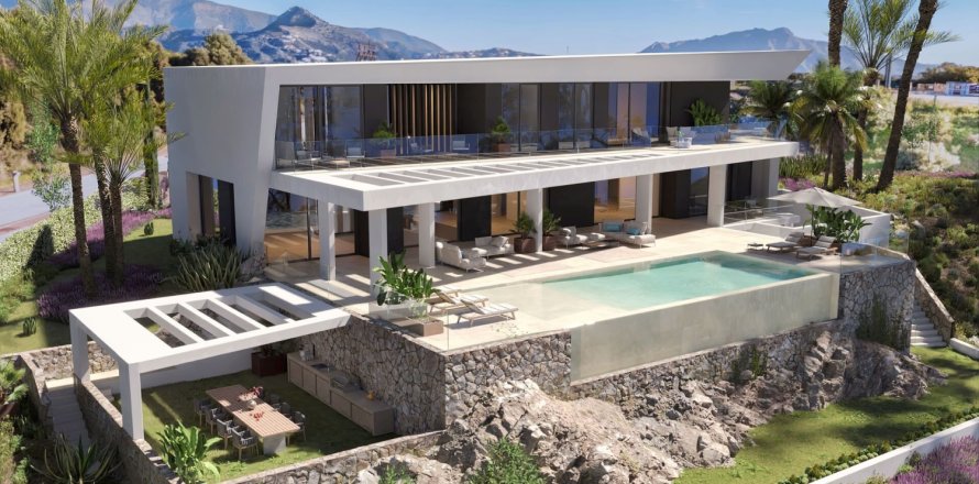 5 bedrooms Villa in Estepona, Spain No. 112480