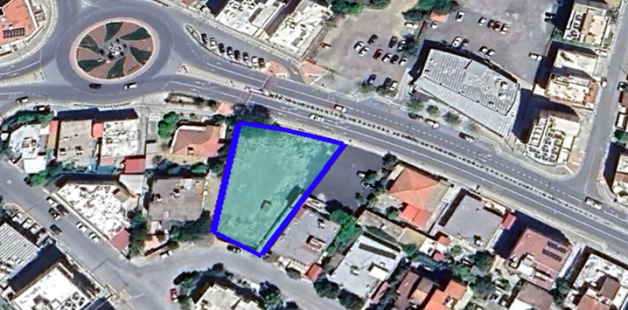 Commercial property in Aglantzia, Cyprus No. 43899