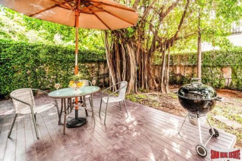 5 bedrooms Villa in Jomtien Beach, Thailand No. 96957 17