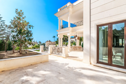 8 bedrooms Properties in Tan Xuan, Vietnam No. 92348 16