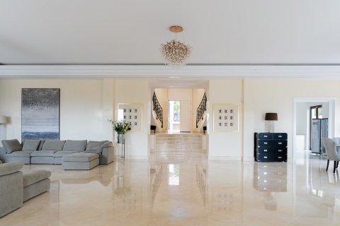 8 bedrooms Properties in Tan Xuan, Vietnam No. 92348 21