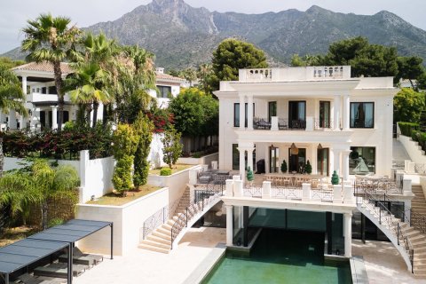 8 dormitorios House en Marbella, Spain No. 92348