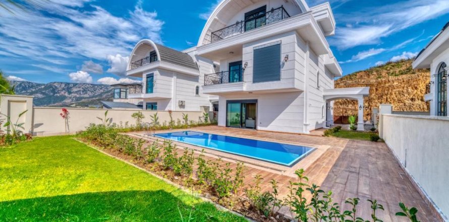 7 rooms Villa in Lien Chieu, Vietnam No. 87735