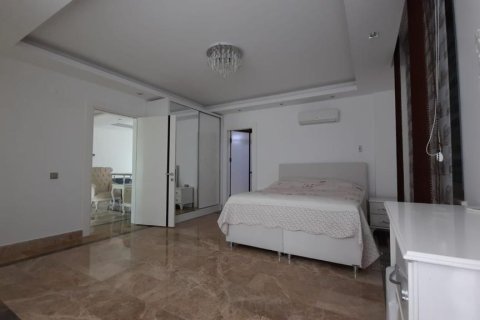 5 bedrooms Villa in Chau Lang, Vietnam No. 10818 4