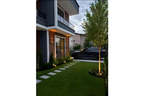 5 chambres Villa à Silivri, Turkey No. 125026 1