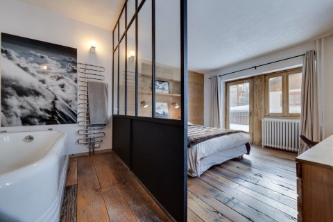 4 bedrooms Apartment in Val-d'Isere, France No. 99399 7